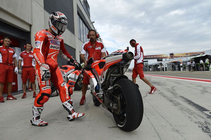 Andrea Dovizioso maintains a 10-point edge over teammate Nicky Hayden for eighth in the standings.