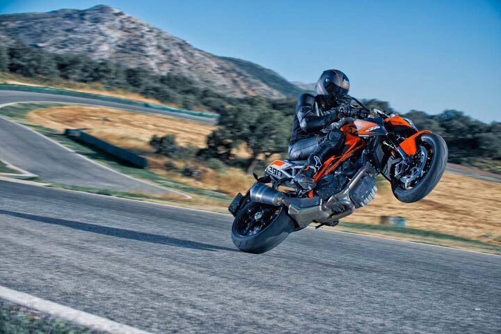 We missed the wheelie photography session, so here’s a gratuitous wheelie shot from KTM’s stock photo collection. 