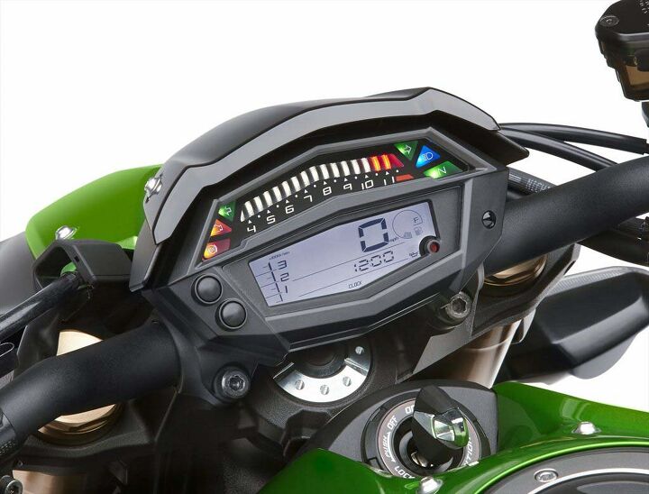 Unlike last year’s Z, the 2014 issue lacks the up/down adjustable instrument cluster. Of note on the new gauge is the 1000-3500 rpm tach readout left of the MPH indicator while 3500 to redline resides as an illuminated display above.