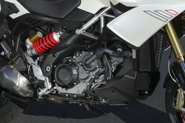 The 1197cc V-Twin at the heart of the Caponord delivers its power smoothly. Aprilia says it makes 125 hp. Published reports suggest it puts about 107 hp to the wheel.