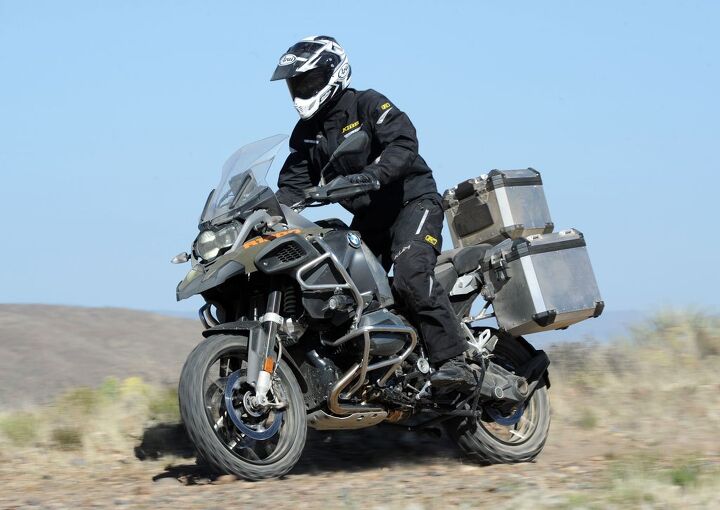 Like the R1200RT, the 2014 GS Adventure benefits from a new continuous tubular steel bridge-type frame that increases rigidity for improved handling. Both the subframe and passenger footpegs are of the bolt-on variety.