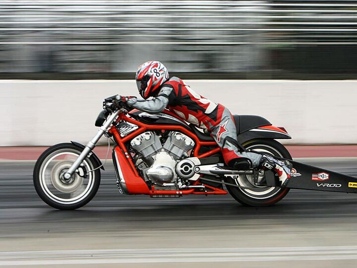 A wheelie bar and a 9-inch-wide slick allowed Harley’s Destroyer to fire off the line like a bottle rocket!