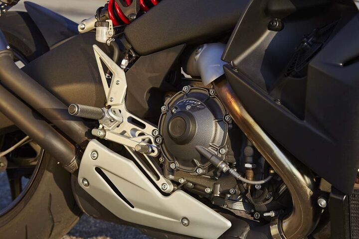 The 1190cc V-Twin powering the EBR is an impressive engine considering the company’s infancy. Fuel injection could use some refinement, but EBR is said to have EFI software updates coming in 2015. Note also the adjustable rear brake lever.
