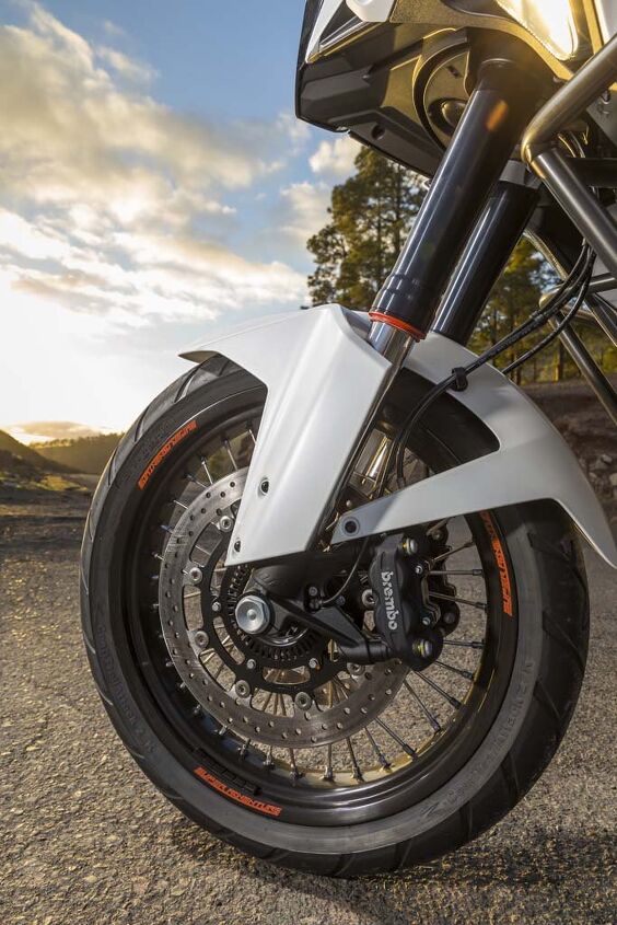 The WP semi-active fork with its anti-dive function maintains composure when subjected to extreme braking forces, never exhibiting the mushy, squirminess associated with longer travel suspension, which, on the Super Adventure, is 7.9 inches, front and rear.