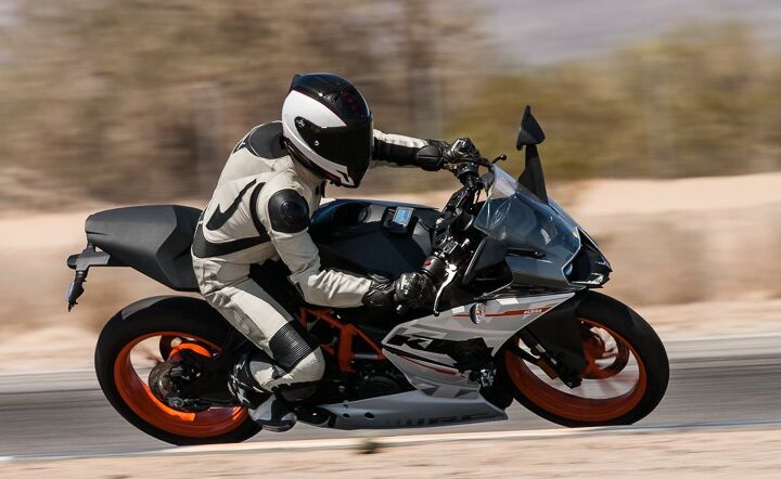 As the most track-focused of the four, the KTM RC390 sports the most aggressive geometry numbers. This is clear in how eager the RC likes to flick from side to side.