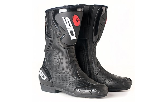 060815-buyers-guide-warm-weather-boots-sidi-fusion-air