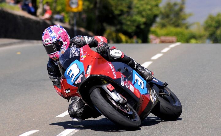 Lee Johnston rode the Victory electric bike (an evolution of the Brammo Empulse RR) to a podium finish in the TT Zero race.