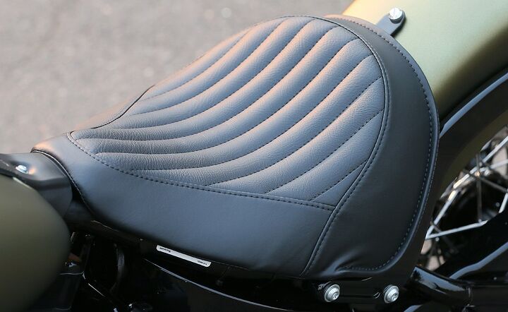 2016 Harley-Davidson Softail Slim S Seat