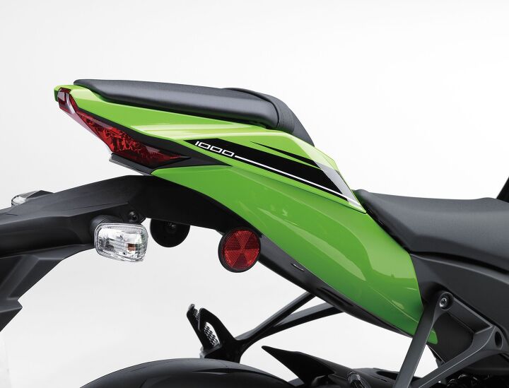 Kawasaki says it widened the rear cowl “to create a visual balance with the front styling.” It still looks rather slim, at least from this angle.