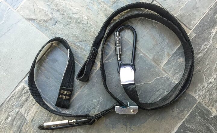 Lockstraps measure 8.5 feet, have locking carabiners at both ends, and even feature a soft tie.