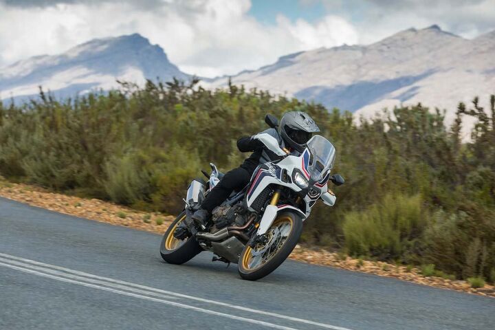 DCT-equipped models were of the Tricolour persuasion, a color scheme (not coming stateside) nod to the original 1988 XRV650 Africa Twin. In South Africa, left is the correct side of the road.