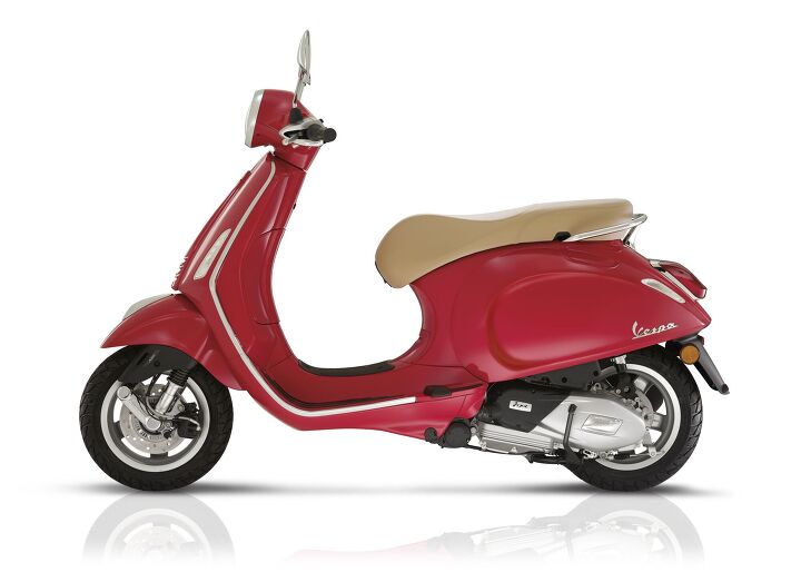 Vespa’s new Primavera gets a pair of new Euro 4 Singles, 125 or 150cc, and standard ABS. It’s available in four fashionable color schemes and yes there are accessories. Many, many accessories…