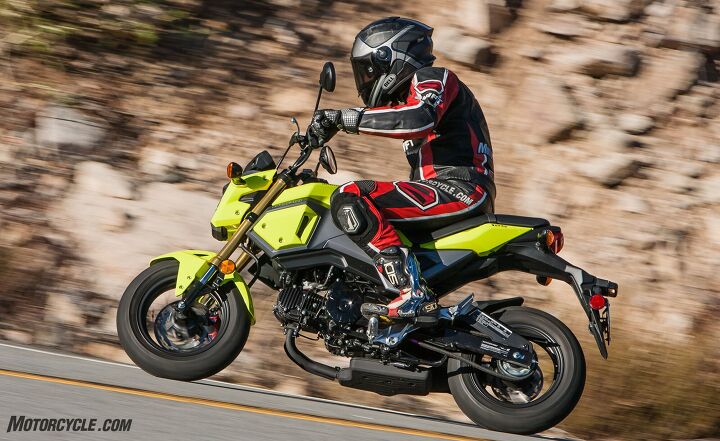 The Grom’s neon coloring may be off-putting for some, and if you don’t like it, you’re probably not the target audience anyway. It also available in white, red or black.