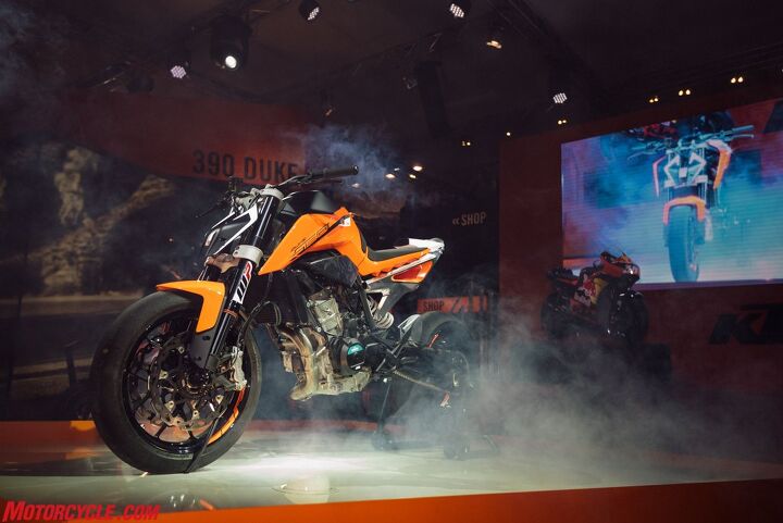 The 790 Duke prototype takes center stage with KTM's RC16 MotoGP contender watching on in the background.
