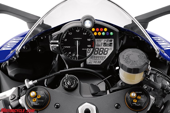 Much of the new R6’s major updates are captured here. From the updated instrument display you can see the bar labeling the traction-control settings and ride-mode position. At the bottom of the picture is the new KYB fork, borrowed from the R1 and adapted for use in the R6. And off to the right is the new Nissin master cylinder, replacing the Brembo unit of yesteryear. 