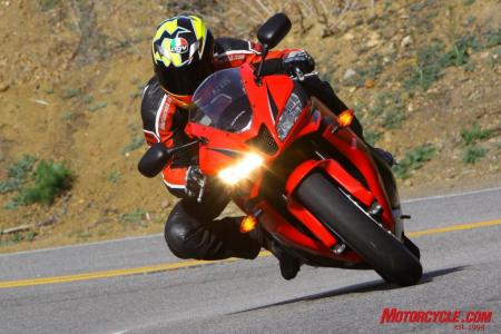 With the most aggressive steering geometry tempered by the best in-class steering damper, the ‘09 CBR600RR retains it position at the top of the handling heap by way of light and very responsive steering, as well as being remarkably stable.