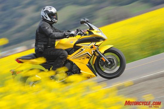 Emerging as an all-new model for Yamaha, the FZ6R bursts onto the scene in four vivid colors and graphics packages. Here you see the yellow stunter edition. Rumor has it the yellow bikes have more horsepower.