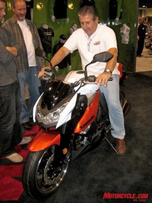This dude doesn’t look excited as us about the all-new Z1000. Get him off there!