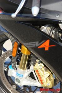 Brembo and Ohlins: a pair of supreme components that help make the RSV4 Factory simply sublime.