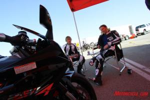 Kevin and Pete ponder how the Aprilia RSV4 R mixes with a gaggle of inline-Fours.