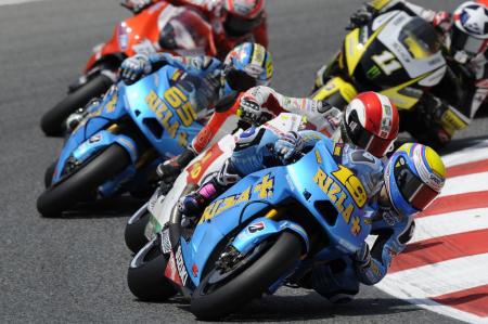 Suzuki finally showed signs of life with Alvaro Bautista finishing fifth. Proving that it wasn't just because of the Spaniard's home crowd advantage, Loris Capirossi finished seventh.