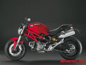 Ducati’s Monster 696 grants easy access to the world of motorcycling and the world of Ducati.