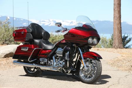 CVO Road Glide 2015 ! - Page 2 RoadUltra001