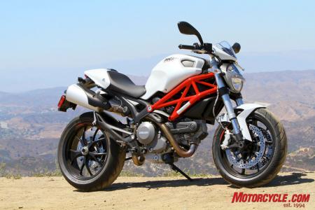 The 2011 Monster 796 expands Ducati’s Monster line to three base models, and fits perfectly between the smaller and larger displaced 696 and 1100 Monsters.