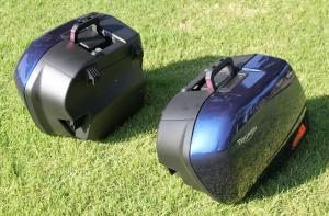Large 31 L: (8.2 gallon) saddlebags detach and attach easily. 