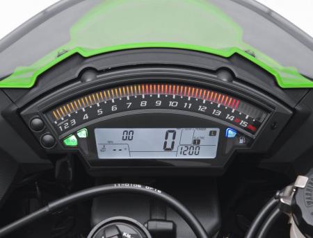 Bright LEDs make up the bar-graph tachometer. A host of other information is transmitted via the LCD cluster below.