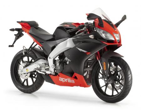 The Aprilia RS4 125 was developed from the manufacturer's history of racing success at the 125cc Grand Prix level.