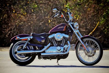 2012 Harley-Davidson Seventy-Two Profile Right