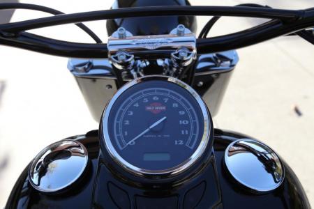 2012 Harley-Davidson Softail Slim Gauge