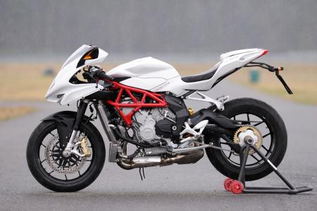 2013 MV Agusta F3 675 without side fairings