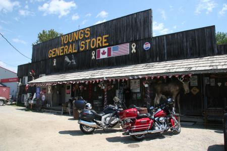 Young's General Store Wawa