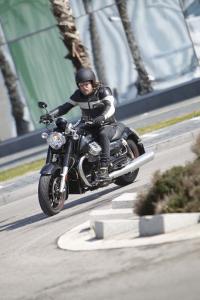 2013 Moto Guzzi California 1400 Custom Action Cornering