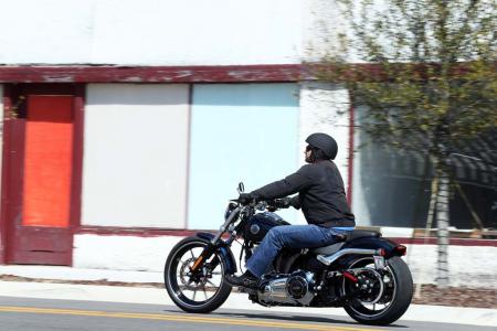 2013 Harley-Davidson Breakout Left Action