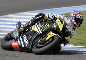 Colin Edwards seemed to enjoy beating teammate James Toseland in the pre-season tests.
