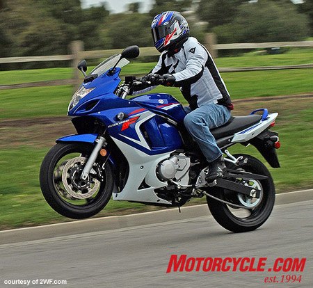 http://www.motorcycle.com/images/content/Review/08_june_suzuki_650f_02.jpg