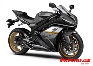 Or perhaps you prefer black…? We hope Yamaha can produce an under-engine exhaust system that looks as good as this one. 
