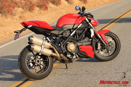 The Ducati Streetfighter is ready to take on all naked sportbike competitors. 