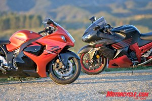 Like a couple of brawling Rottweilers, the Hayabusa and Ninja go head-to-head again in 2008.