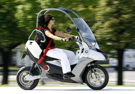 Scooter  Motorcycles on Bmw C1 E Electric Scooter Concept  Video    Motorcycle Com News