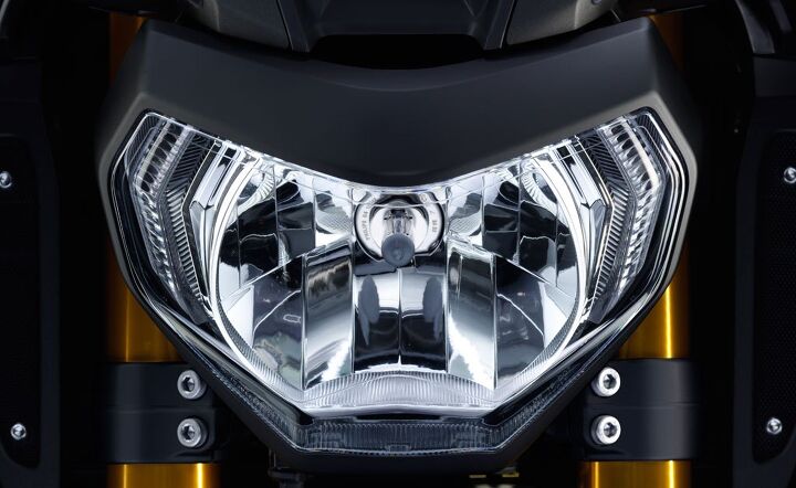 2014-Yamaha-FZ-09-Headlight - Motorcycle.com