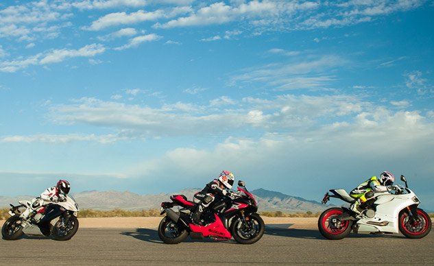 2014 Super-Middleweight Sportbike Shootout Feature