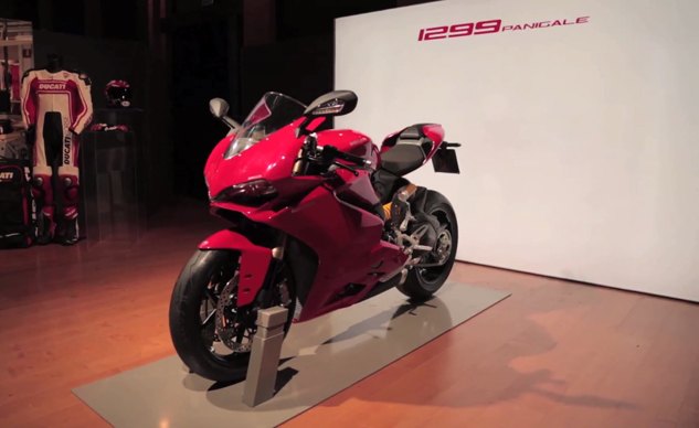 1299 Panigale_feature
