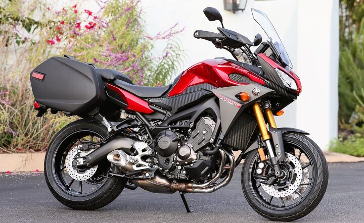121714-2015-Yamaha-FJ-09-Beauty-9820 - Motorcycle.com