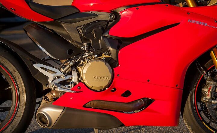 2015 Superbike Showdown Ducati