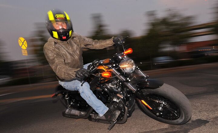 2016 Harley-Davidson Forty-Eight Action