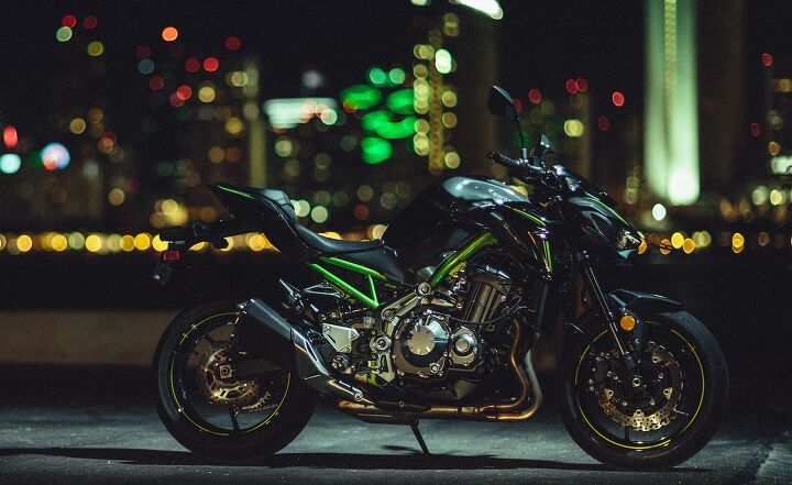 z900-night - Motorcycle.com